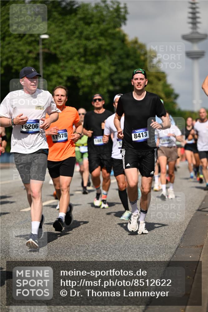 29.06.2025 - hella hamburg halbmarathon Dr. Thomas Lammeyer http://msf.ph/oto/8512622 29.06.2025 10:01:26 Kennedybrücke 1030, 1094, 1193, 1320, 1321, 1327, 1422, 1442, 2025, 2119, 2138, 2252, 2444, 2855, 2946, 3048, 3058, 3093, 3096, 3698, 3999, 4261, 4379, 5021, 5024, 5032, 5633, 5744, 5820, 5907, 6374, 6569, 6720, 6762, 6776, 6795, 6942, 7134, 7221, 7259, 7397, 7742, 7930, 7932, 7952, 7973, 8172, 8413, 8447, 8973, 9214, 9227, 9316, 9739, 9791, 9994, 10133, 10191, 10192, 10215, 10368, 10376, 10860, 11143, 11430 meine-sportfotos.de