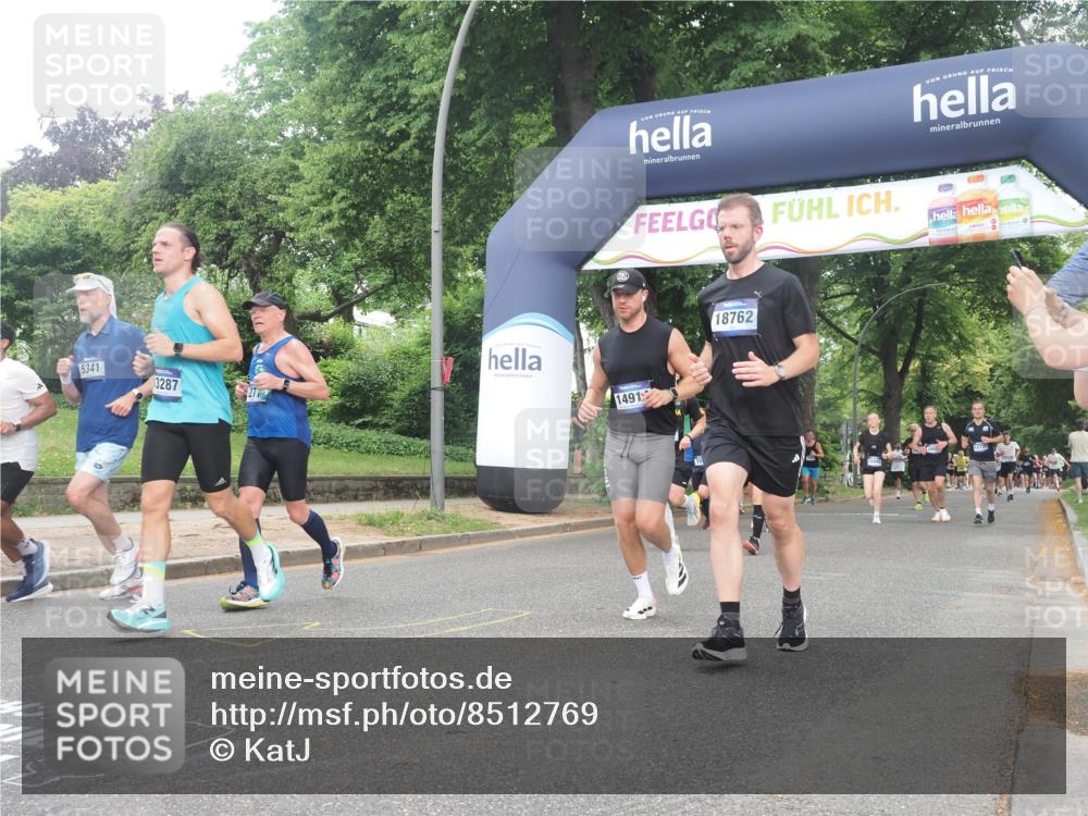 29.06.2025 - hella hamburg halbmarathon KatJ http://msf.ph/oto/8512769 29.06.2025 10:44:59 Zwischen KM18-KM19 1595, 2282, 2907, 3251, 4088, 5277, 5341, 6104, 6281, 6302 meine-sportfotos.de