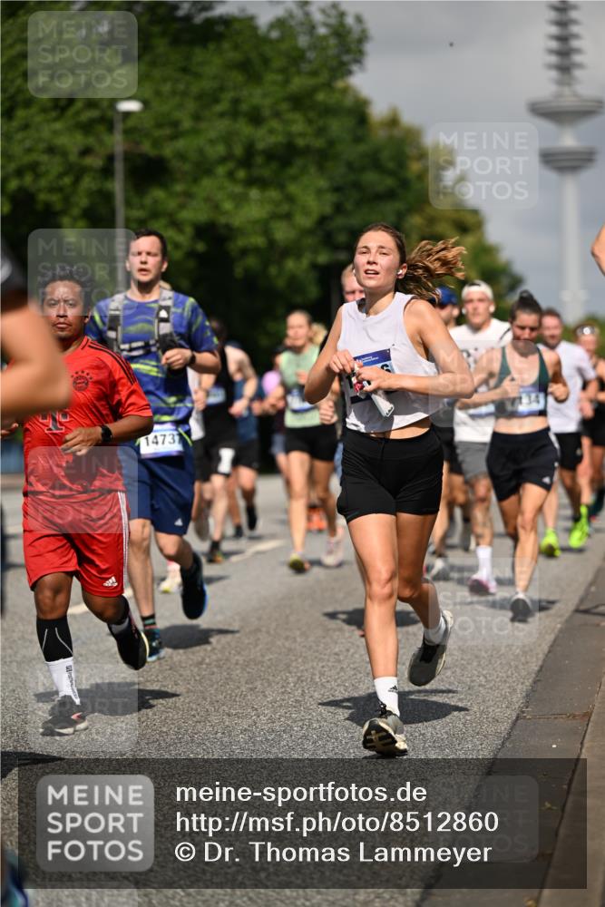29.06.2025 - hella hamburg halbmarathon Dr. Thomas Lammeyer http://msf.ph/oto/8512860 29.06.2025 10:01:34 Kennedybrücke 1030, 1094, 1193, 1258, 1320, 1321, 1335, 1422, 1870, 2025, 2138, 2252, 2397, 2444, 2946, 3048, 3058, 3093, 3096, 3698, 3999, 4379, 4986, 5021, 5032, 5633, 5820, 5907, 6374, 6569, 6628, 6720, 6776, 6942, 7134, 7221, 7397, 7478, 7594, 7646, 7724, 7742, 7930, 7932, 7952, 7973, 8172, 8176, 8413, 8689, 8973, 9214, 9227, 9739, 9791, 9994, 10215, 10368, 10376, 10860, 11143, 11430 meine-sportfotos.de
