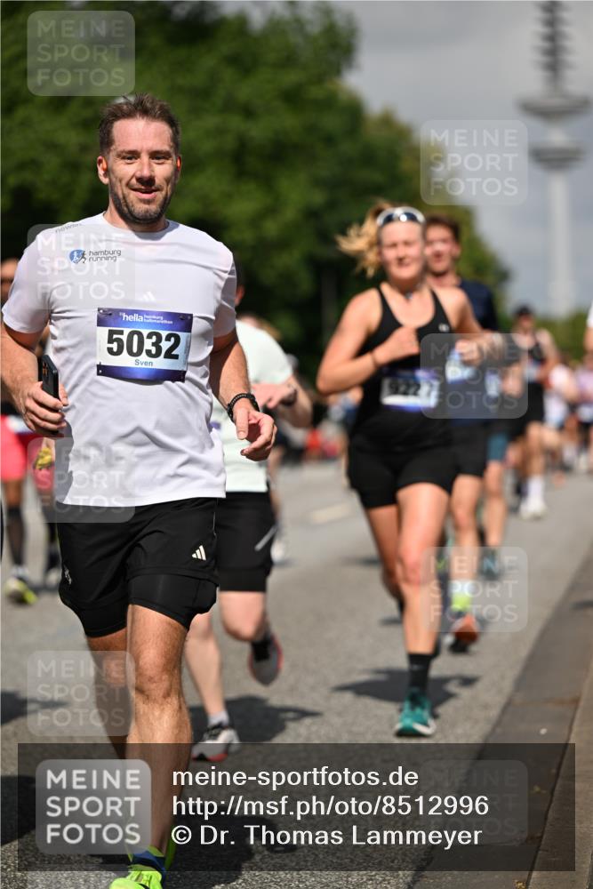 29.06.2025 - hella hamburg halbmarathon Dr. Thomas Lammeyer http://msf.ph/oto/8512996 29.06.2025 10:01:39 Kennedybrücke 1094, 1193, 1258, 1320, 1321, 1335, 1422, 1870, 2138, 2252, 2397, 2444, 2448, 2488, 2946, 3048, 3058, 3096, 3698, 3999, 4379, 4986, 5032, 5633, 5672, 5820, 5907, 6356, 6374, 6569, 6628, 6776, 7134, 7221, 7478, 7594, 7646, 7724, 7742, 7952, 7973, 7976, 8172, 8176, 8413, 8689, 8973, 9145, 9214, 9227, 9739, 9994, 10368, 10376, 10860, 11143, 11430 meine-sportfotos.de