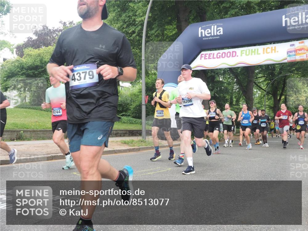 29.06.2025 - hella hamburg halbmarathon KatJ http://msf.ph/oto/8513077 29.06.2025 10:45:16 Zwischen KM18-KM19 4319, 4379, 4708, 6138, 6147, 6531, 8744 meine-sportfotos.de