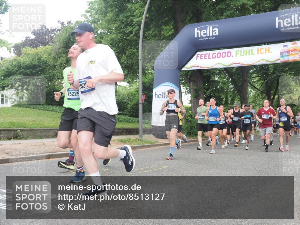29.06.2025 - hella hamburg halbmarathon KatJ http://msf.ph/oto/8513127 29.06.2025 10:45:17 Zwischen KM18-KM19 1319, 4319, 4379, 4708, 5084, 6138, 6147, 6531, 8744 meine-sportfotos.de