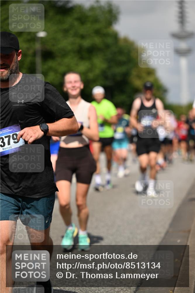 29.06.2025 - hella hamburg halbmarathon Dr. Thomas Lammeyer http://msf.ph/oto/8513134 29.06.2025 10:01:43 Kennedybrücke 1094, 1179, 1193, 1258, 1320, 1321, 1335, 1422, 1563, 1870, 2252, 2397, 2448, 2488, 2612, 2636, 2946, 3048, 3058, 3999, 4379, 4814, 4986, 5032, 5093, 5633, 5672, 5907, 6356, 6374, 6569, 6628, 6776, 7134, 7478, 7594, 7646, 7724, 7742, 7952, 7973, 7976, 8172, 8176, 8689, 8973, 9065, 9145, 9214, 9227, 9835, 10368, 10376, 10860, 11217 meine-sportfotos.de