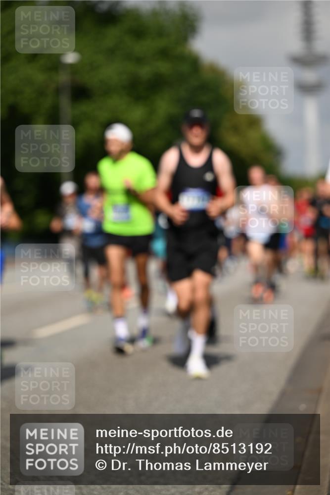29.06.2025 - hella hamburg halbmarathon Dr. Thomas Lammeyer http://msf.ph/oto/8513192 29.06.2025 10:01:44 Kennedybrücke 1179, 1193, 1258, 1320, 1321, 1335, 1422, 1563, 1870, 2252, 2397, 2448, 2488, 2612, 2636, 2946, 3048, 3058, 3999, 4379, 4814, 4986, 5032, 5093, 5633, 5672, 6356, 6374, 6569, 6628, 6776, 7134, 7478, 7594, 7646, 7724, 7742, 7952, 7973, 7976, 8172, 8176, 8508, 8689, 8973, 9065, 9145, 9214, 9227, 9656, 9835, 10368, 10376, 10860, 11217 meine-sportfotos.de