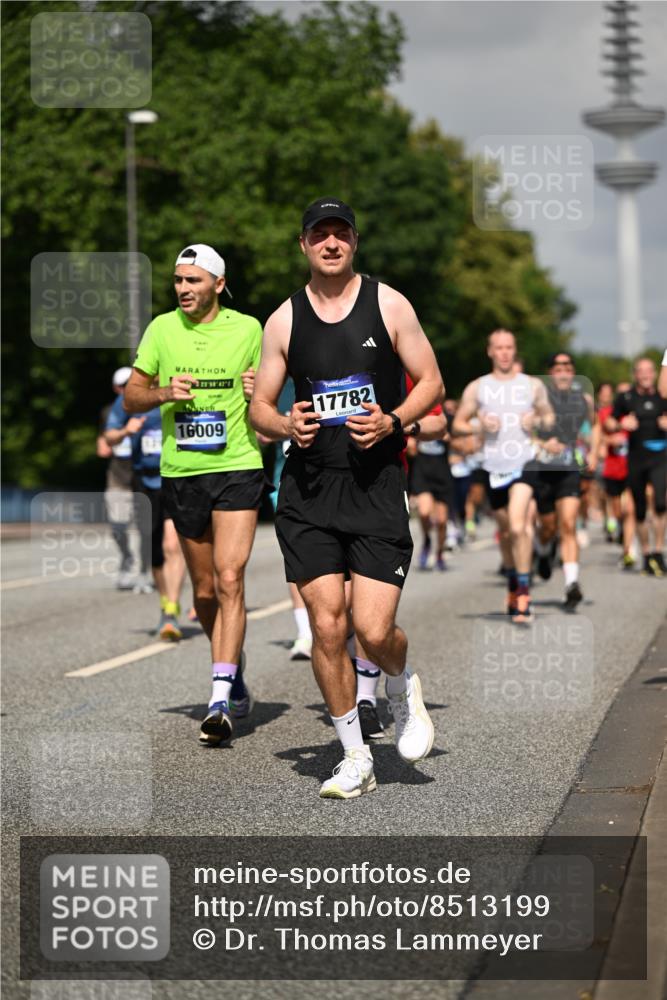 29.06.2025 - hella hamburg halbmarathon Dr. Thomas Lammeyer http://msf.ph/oto/8513199 29.06.2025 10:01:45 Kennedybrücke 1179, 1193, 1258, 1320, 1321, 1335, 1422, 1563, 1870, 2252, 2397, 2448, 2488, 2612, 2636, 2946, 3048, 3058, 3251, 3999, 4379, 4814, 4986, 5032, 5093, 5633, 5672, 6356, 6374, 6569, 6628, 6776, 7134, 7478, 7594, 7646, 7724, 7742, 7952, 7973, 7976, 8176, 8508, 8689, 8973, 9057, 9065, 9145, 9214, 9227, 9656, 9835, 10860, 11208, 11217 meine-sportfotos.de