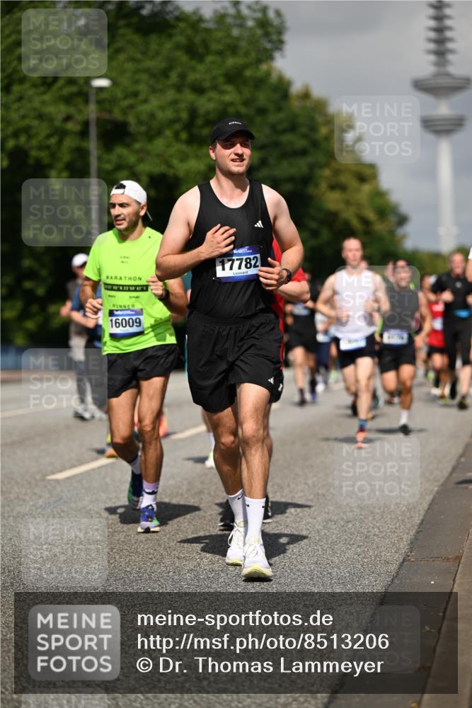 29.06.2025 - hella hamburg halbmarathon Dr. Thomas Lammeyer http://msf.ph/oto/8513206 29.06.2025 10:01:45 Kennedybrücke 1179, 1193, 1258, 1320, 1321, 1335, 1422, 1563, 1870, 2252, 2397, 2448, 2488, 2612, 2636, 2946, 3048, 3058, 3251, 3999, 4379, 4814, 4986, 5032, 5093, 5633, 5672, 6356, 6374, 6569, 6628, 6776, 7134, 7478, 7594, 7646, 7724, 7742, 7952, 7973, 7976, 8176, 8508, 8689, 8973, 9057, 9065, 9145, 9214, 9227, 9656, 9835, 10860, 11208, 11217 meine-sportfotos.de