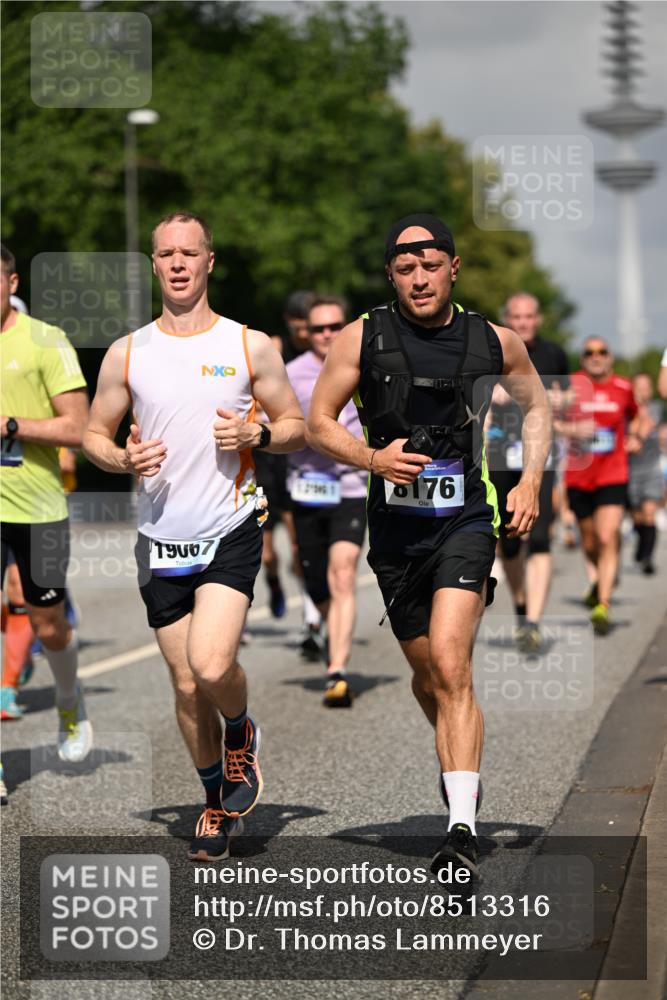 29.06.2025 - hella hamburg halbmarathon Dr. Thomas Lammeyer http://msf.ph/oto/8513316 29.06.2025 10:01:48 Kennedybrücke 1179, 1258, 1320, 1321, 1335, 1563, 1870, 2252, 2397, 2448, 2488, 2612, 2636, 2946, 3058, 3251, 4379, 4814, 4986, 5032, 5093, 5672, 6164, 6356, 6569, 6628, 6776, 7134, 7409, 7478, 7594, 7646, 7724, 7742, 7952, 7973, 7976, 8176, 8508, 8689, 8973, 9057, 9065, 9145, 9214, 9227, 9656, 9835, 10860, 11208, 11217 meine-sportfotos.de