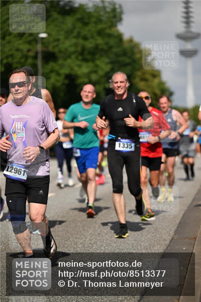 29.06.2025 - hella hamburg halbmarathon Dr. Thomas Lammeyer http://msf.ph/oto/8513377 29.06.2025 10:01:50 Kennedybrücke 1179, 1258, 1320, 1321, 1335, 1563, 1870, 2252, 2397, 2448, 2488, 2612, 2636, 3251, 4379, 4814, 4986, 5032, 5093, 5672, 6164, 6356, 6569, 6628, 6776, 6897, 7409, 7478, 7509, 7594, 7646, 7724, 7952, 7973, 7976, 8176, 8449, 8508, 8689, 8973, 9057, 9065, 9145, 9227, 9656, 9835, 11208, 11217 meine-sportfotos.de