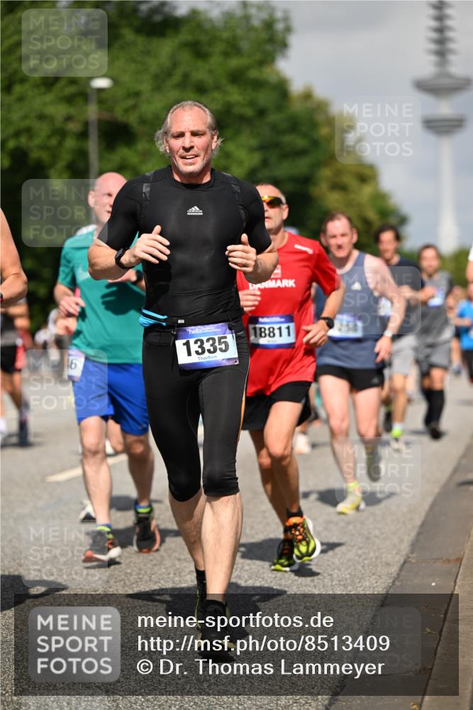 29.06.2025 - hella hamburg halbmarathon Dr. Thomas Lammeyer http://msf.ph/oto/8513409 29.06.2025 10:01:51 Kennedybrücke 1179, 1258, 1320, 1321, 1335, 1563, 1870, 2070, 2397, 2448, 2488, 2612, 2636, 3251, 4379, 4814, 4986, 5093, 5672, 6164, 6356, 6569, 6628, 6776, 6897, 7409, 7478, 7509, 7594, 7646, 7724, 7952, 7973, 7976, 8176, 8449, 8508, 8689, 8973, 9057, 9065, 9145, 9227, 9656, 9835, 11208, 11217 meine-sportfotos.de