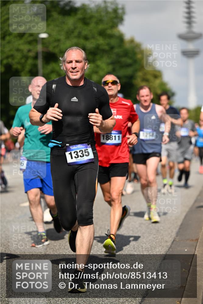 29.06.2025 - hella hamburg halbmarathon Dr. Thomas Lammeyer http://msf.ph/oto/8513413 29.06.2025 10:01:51 Kennedybrücke 1179, 1258, 1320, 1321, 1335, 1563, 1870, 2070, 2397, 2448, 2488, 2612, 2636, 3251, 4379, 4814, 4986, 5093, 5672, 6164, 6356, 6569, 6628, 6776, 6897, 7409, 7478, 7509, 7594, 7646, 7724, 7952, 7973, 7976, 8176, 8449, 8508, 8689, 8973, 9057, 9065, 9145, 9227, 9656, 9835, 11208, 11217 meine-sportfotos.de