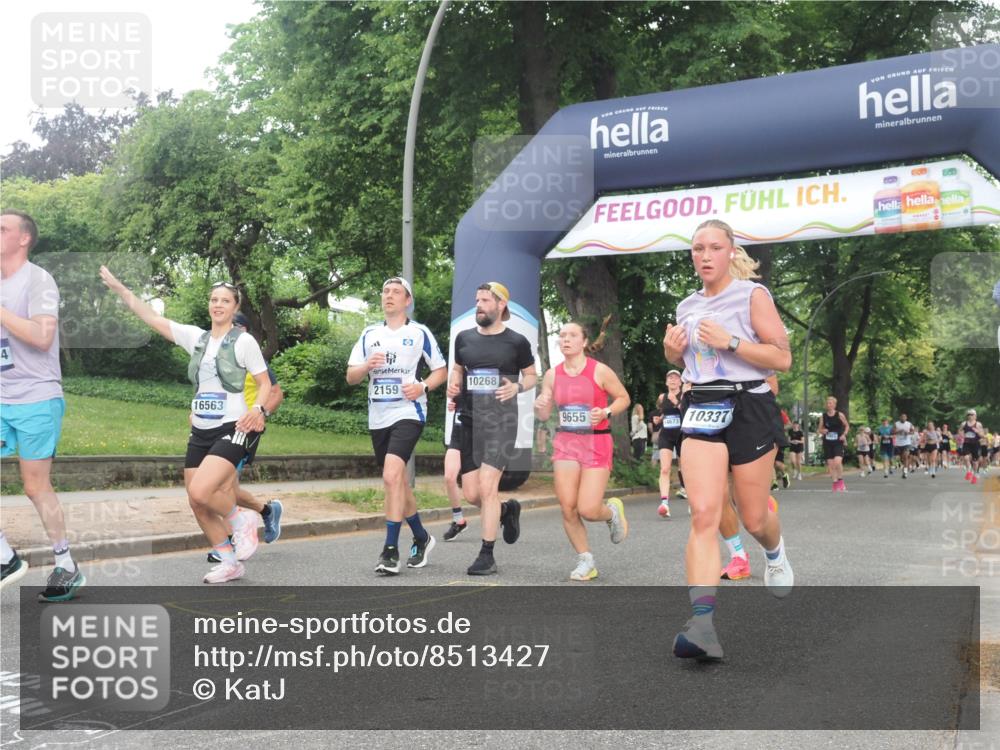 29.06.2025 - hella hamburg halbmarathon KatJ http://msf.ph/oto/8513427 29.06.2025 10:45:25 Zwischen KM18-KM19 1319, 2159, 4767, 5084, 7189 meine-sportfotos.de