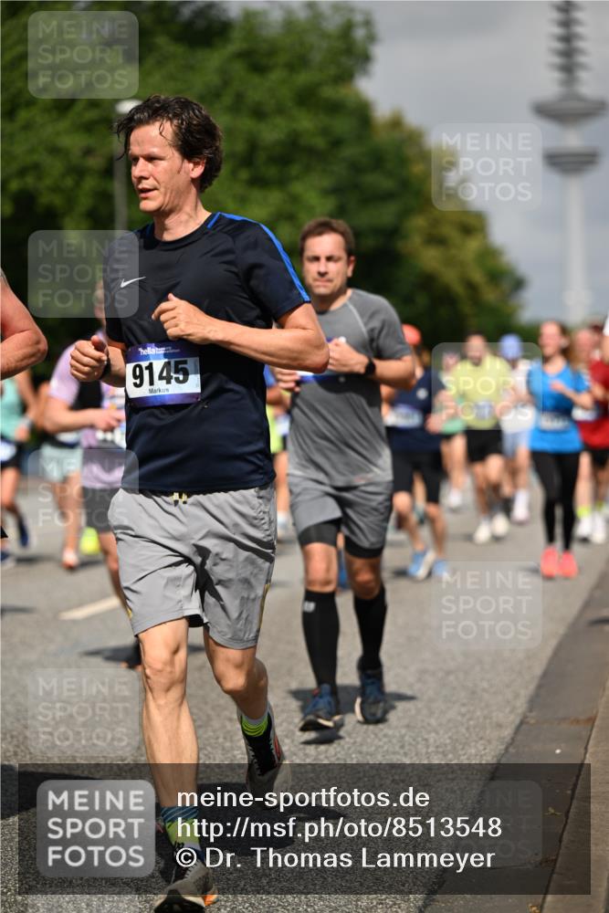 29.06.2025 - hella hamburg halbmarathon Dr. Thomas Lammeyer http://msf.ph/oto/8513548 29.06.2025 10:01:55 Kennedybrücke 1179, 1258, 1335, 1563, 1870, 2070, 2397, 2448, 2488, 2612, 2636, 3251, 4814, 4986, 5093, 5672, 6164, 6356, 6628, 6897, 7065, 7409, 7478, 7509, 7594, 7646, 7724, 7896, 7973, 7976, 8176, 8449, 8508, 8590, 8689, 9057, 9065, 9145, 9656, 9835, 11208, 11217, 11310, 11416 meine-sportfotos.de