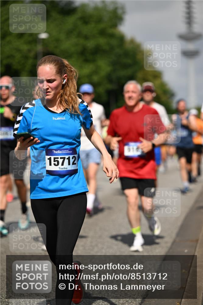 29.06.2025 - hella hamburg halbmarathon Dr. Thomas Lammeyer http://msf.ph/oto/8513712 29.06.2025 10:02:00 Kennedybrücke 1179, 1258, 1335, 1563, 1815, 1870, 2070, 2397, 2417, 2448, 2488, 2612, 2636, 2711, 3114, 3251, 4814, 4903, 4986, 5093, 5378, 5672, 5775, 5894, 6164, 6356, 6580, 6897, 7065, 7409, 7509, 7594, 7646, 7724, 7896, 7976, 8176, 8311, 8449, 8508, 8590, 8689, 9012, 9057, 9065, 9145, 9562, 9656, 9835, 11208, 11217, 11310, 11416 meine-sportfotos.de