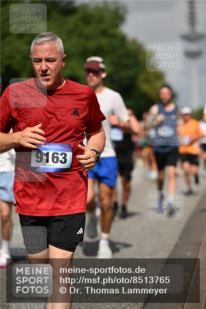 29.06.2025 - hella hamburg halbmarathon Dr. Thomas Lammeyer http://msf.ph/oto/8513765 29.06.2025 10:02:02 Kennedybrücke 1179, 1258, 1335, 1563, 1815, 2070, 2417, 2448, 2488, 2612, 2636, 2711, 3114, 3251, 4814, 4903, 4986, 5093, 5378, 5672, 5775, 5894, 6164, 6272, 6356, 6580, 6897, 7065, 7409, 7509, 7646, 7724, 7896, 7976, 8311, 8449, 8508, 8590, 8689, 9012, 9057, 9065, 9145, 9562, 9656, 9835, 11208, 11217, 11310, 11416 meine-sportfotos.de