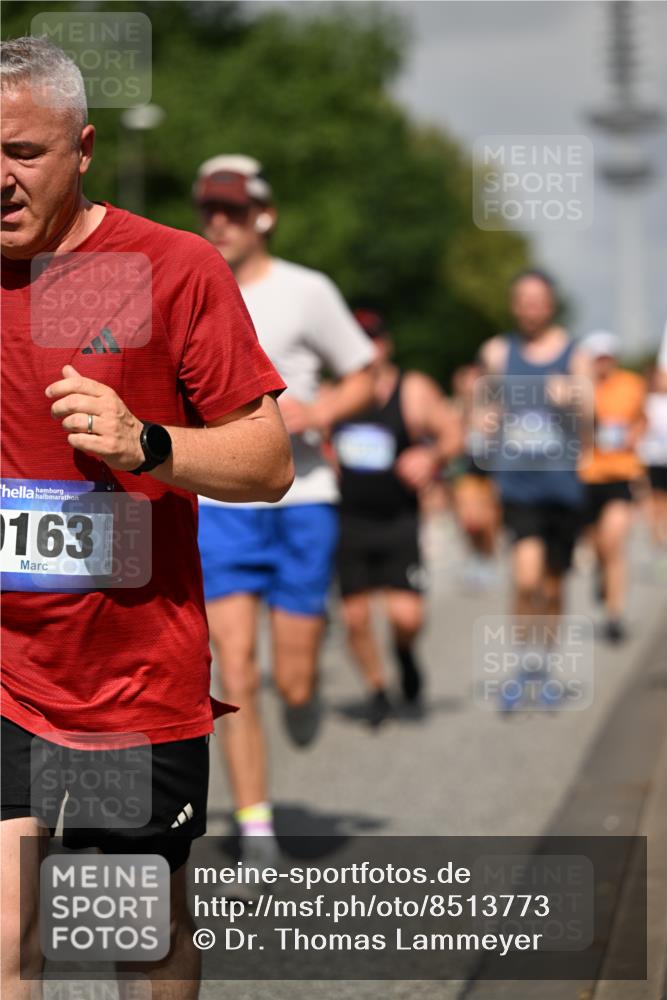29.06.2025 - hella hamburg halbmarathon Dr. Thomas Lammeyer http://msf.ph/oto/8513773 29.06.2025 10:02:02 Kennedybrücke 1179, 1258, 1335, 1563, 1815, 2070, 2417, 2448, 2488, 2612, 2636, 2711, 3114, 3251, 4814, 4903, 4986, 5093, 5378, 5672, 5775, 5894, 6164, 6272, 6356, 6580, 6897, 7065, 7409, 7509, 7646, 7724, 7896, 7976, 8311, 8449, 8508, 8590, 8689, 9012, 9057, 9065, 9145, 9562, 9656, 9835, 11208, 11217, 11310, 11416 meine-sportfotos.de