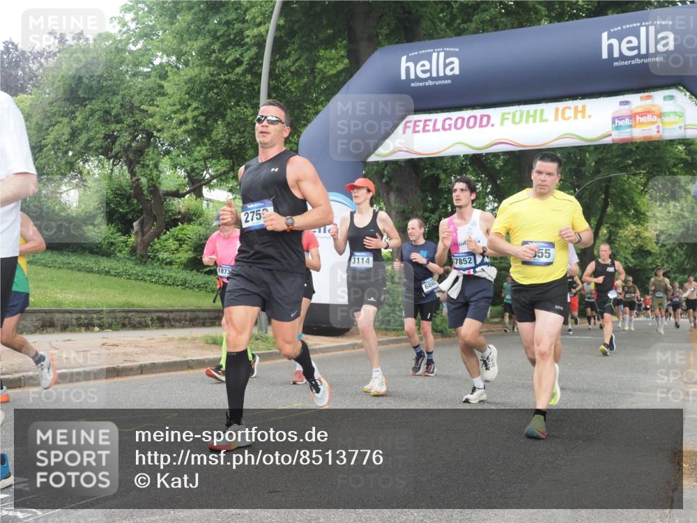 29.06.2025 - hella hamburg halbmarathon KatJ http://msf.ph/oto/8513776 29.06.2025 10:45:40 Zwischen KM18-KM19 1642, 2027, 2584, 2677, 2759, 2855, 3114, 4550, 5675, 6636, 6860, 8392 meine-sportfotos.de