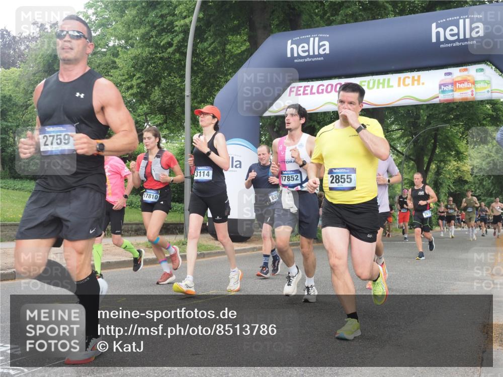 29.06.2025 - hella hamburg halbmarathon KatJ http://msf.ph/oto/8513786 29.06.2025 10:45:40 Zwischen KM18-KM19 1642, 2027, 2584, 2677, 2759, 2855, 3114, 4550, 5675, 6636, 6860, 8392 meine-sportfotos.de