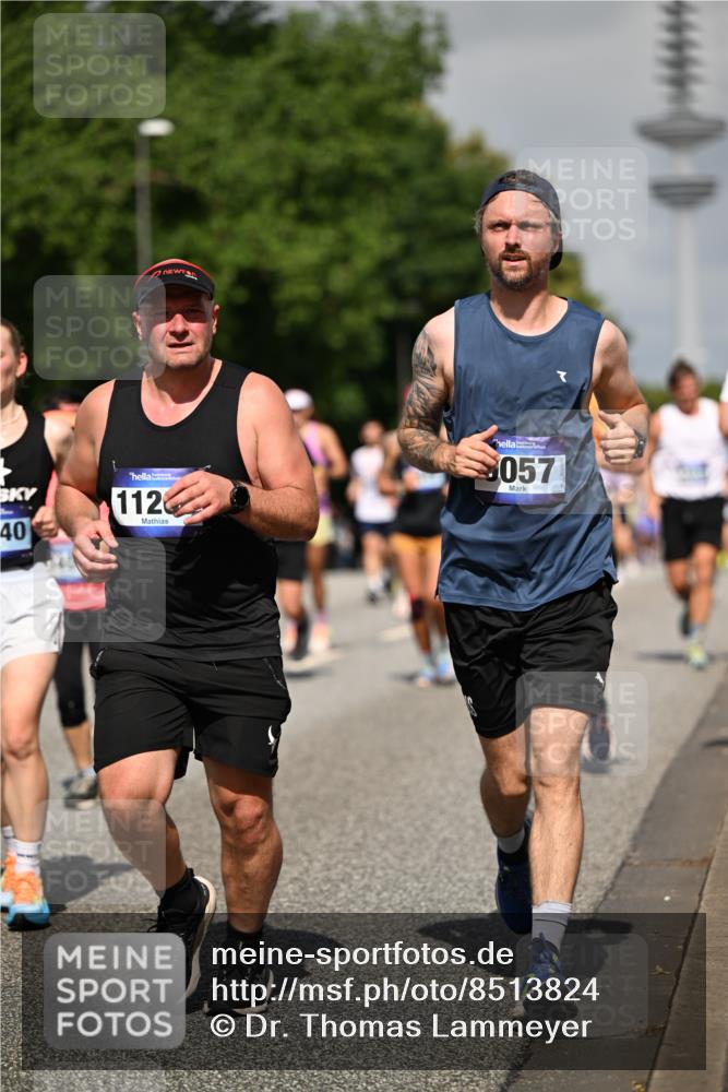 29.06.2025 - hella hamburg halbmarathon Dr. Thomas Lammeyer http://msf.ph/oto/8513824 29.06.2025 10:02:04 Kennedybrücke 1179, 1563, 1815, 2070, 2417, 2448, 2488, 2612, 2636, 2711, 3041, 3114, 3251, 4814, 4903, 5093, 5378, 5672, 5775, 5894, 6164, 6272, 6356, 6580, 6897, 7065, 7409, 7509, 7646, 7896, 7976, 8311, 8449, 8508, 8590, 9012, 9057, 9065, 9145, 9562, 9656, 9835, 11208, 11217, 11310, 11416 meine-sportfotos.de