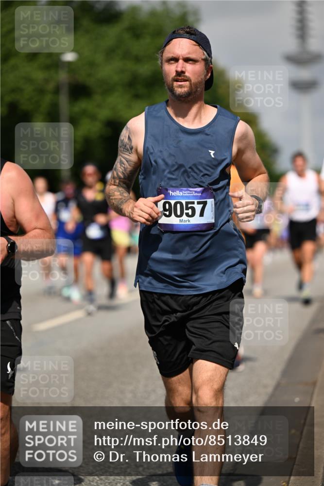 29.06.2025 - hella hamburg halbmarathon Dr. Thomas Lammeyer http://msf.ph/oto/8513849 29.06.2025 10:02:04 Kennedybrücke 1179, 1563, 1815, 2070, 2417, 2448, 2488, 2612, 2636, 2711, 3041, 3114, 3251, 4814, 4903, 5093, 5378, 5672, 5775, 5894, 6164, 6272, 6356, 6580, 6897, 7065, 7409, 7509, 7646, 7896, 7976, 8311, 8449, 8508, 8590, 9012, 9057, 9065, 9145, 9562, 9656, 9835, 11208, 11217, 11310, 11416 meine-sportfotos.de