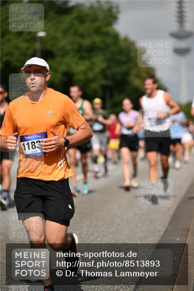 29.06.2025 - hella hamburg halbmarathon Dr. Thomas Lammeyer http://msf.ph/oto/8513893 29.06.2025 10:02:06 Kennedybrücke 1179, 1563, 1815, 2029, 2070, 2417, 2448, 2488, 2612, 2636, 2711, 3041, 3114, 3251, 4814, 4903, 5093, 5305, 5378, 5672, 5775, 5894, 6164, 6272, 6580, 6754, 6897, 7065, 7409, 7509, 7856, 7896, 7976, 8311, 8449, 8508, 8590, 8825, 9012, 9057, 9065, 9145, 9562, 9656, 9835, 11208, 11214, 11217, 11310, 11416 meine-sportfotos.de
