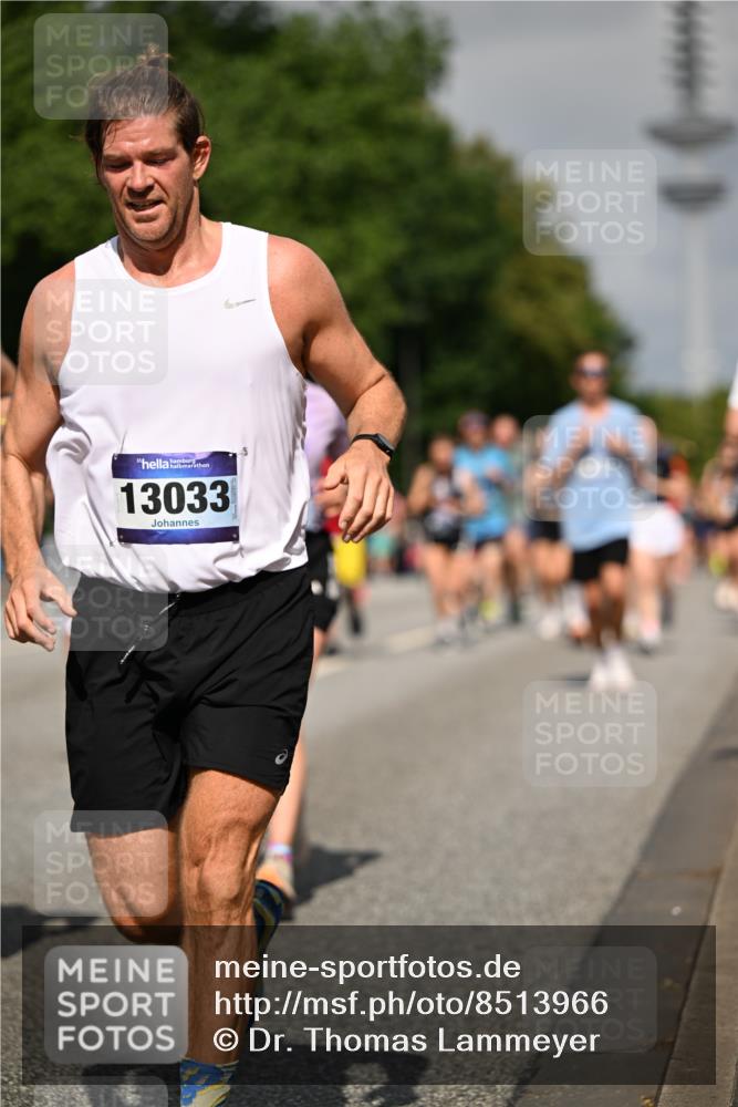 29.06.2025 - hella hamburg halbmarathon Dr. Thomas Lammeyer http://msf.ph/oto/8513966 29.06.2025 10:02:09 Kennedybrücke 1034, 1179, 1563, 1815, 2029, 2070, 2417, 2612, 2636, 2711, 3041, 3114, 3251, 3819, 4814, 4903, 5093, 5259, 5305, 5378, 5775, 5894, 6164, 6272, 6580, 6754, 6897, 7065, 7409, 7509, 7856, 7896, 7976, 8311, 8449, 8508, 8590, 8825, 9012, 9057, 9065, 9562, 9656, 9835, 10084, 11208, 11214, 11217, 11310, 11416 meine-sportfotos.de