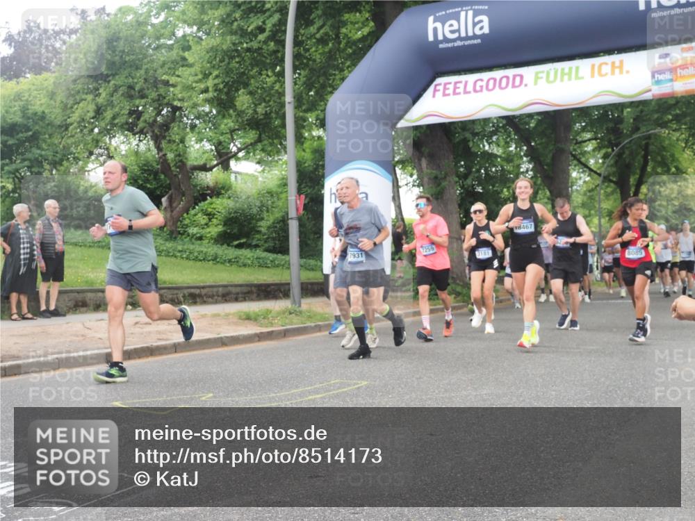 29.06.2025 - hella hamburg halbmarathon KatJ http://msf.ph/oto/8514173 29.06.2025 10:46:01 Zwischen KM18-KM19 2006, 2957, 3181, 6208, 7259, 8089 meine-sportfotos.de