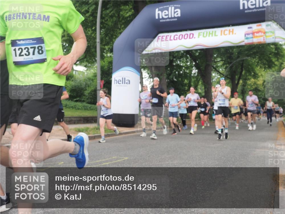 29.06.2025 - hella hamburg halbmarathon KatJ http://msf.ph/oto/8514295 29.06.2025 10:46:05 Zwischen KM18-KM19 2957, 3181, 3425, 6208, 6997, 7259, 7287, 8089 meine-sportfotos.de