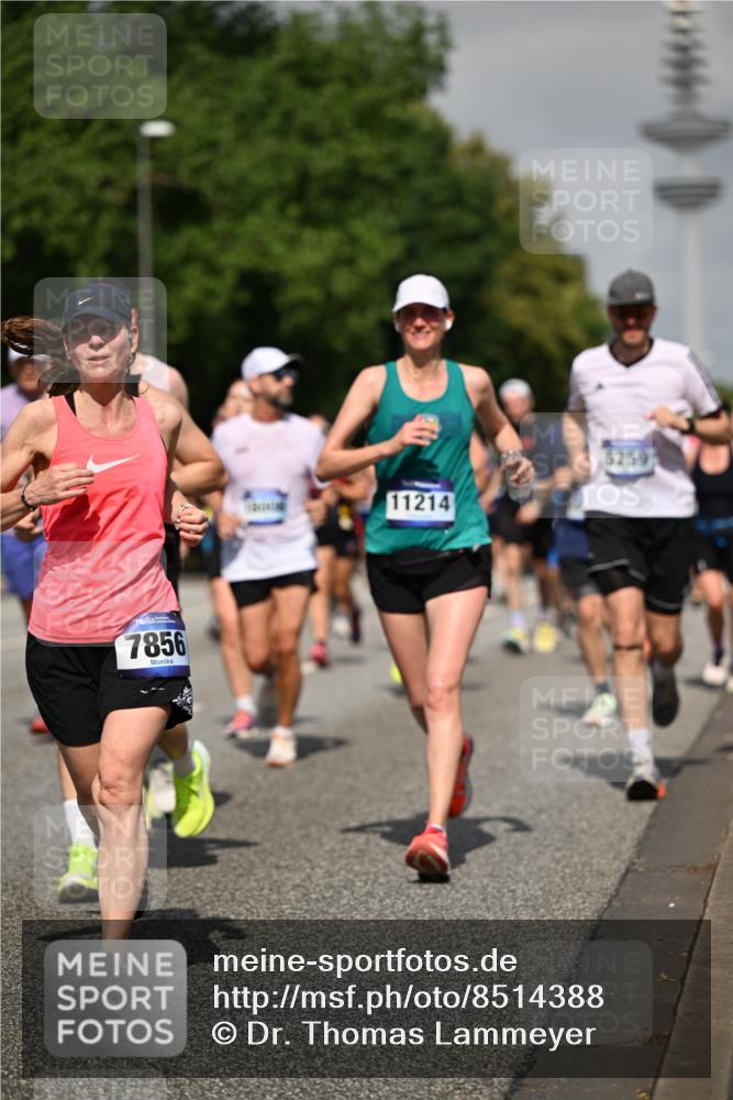 29.06.2025 - hella hamburg halbmarathon Dr. Thomas Lammeyer http://msf.ph/oto/8514388 29.06.2025 10:02:23 Kennedybrücke 1034, 1285, 1727, 1815, 2029, 2034, 2417, 2518, 2656, 2711, 2883, 3041, 3114, 3334, 3819, 3859, 4152, 4167, 4903, 5077, 5259, 5305, 5378, 5721, 5775, 5894, 6272, 6433, 6580, 6592, 6657, 6754, 6759, 6877, 7369, 7732, 7856, 7896, 8311, 8393, 8590, 8825, 9012, 9562, 9770, 10084, 10724, 11214, 11416 meine-sportfotos.de