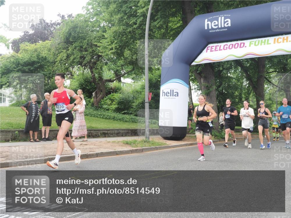 29.06.2025 - hella hamburg halbmarathon KatJ http://msf.ph/oto/8514549 29.06.2025 10:46:14 Zwischen KM18-KM19 2780, 3983, 4502, 6220, 7065, 8585 meine-sportfotos.de