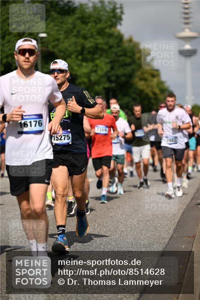 29.06.2025 - hella hamburg halbmarathon Dr. Thomas Lammeyer http://msf.ph/oto/8514628 29.06.2025 10:02:31 Kennedybrücke 1034, 1285, 1410, 1727, 2029, 2034, 2518, 2656, 2883, 3041, 3091, 3334, 3819, 3859, 3952, 4152, 4167, 5077, 5084, 5259, 5305, 5721, 6272, 6294, 6433, 6592, 6629, 6657, 6754, 6759, 6877, 7369, 7716, 7732, 7856, 8393, 8825, 9770, 10084, 10724, 11212, 11214 meine-sportfotos.de