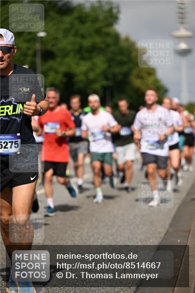 29.06.2025 - hella hamburg halbmarathon Dr. Thomas Lammeyer http://msf.ph/oto/8514667 29.06.2025 10:02:31 Kennedybrücke 1034, 1285, 1410, 1727, 2029, 2034, 2518, 2656, 2883, 3041, 3091, 3334, 3819, 3859, 3952, 4152, 4167, 5077, 5084, 5259, 5305, 5721, 6272, 6294, 6433, 6592, 6629, 6657, 6754, 6759, 6877, 7369, 7716, 7732, 7856, 8393, 8825, 9770, 10084, 10724, 11212, 11214 meine-sportfotos.de