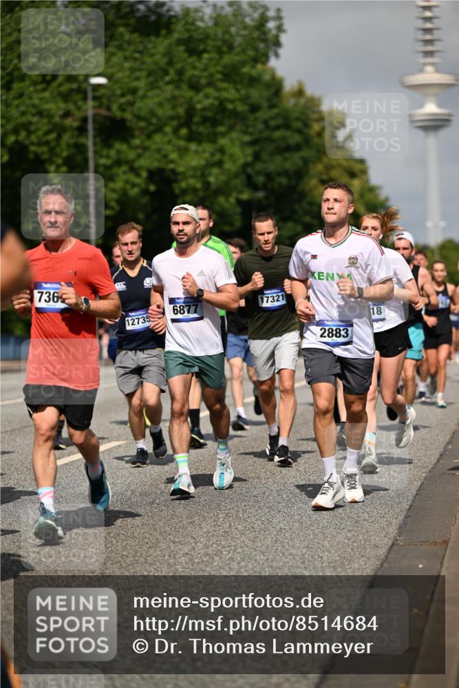 29.06.2025 - hella hamburg halbmarathon Dr. Thomas Lammeyer http://msf.ph/oto/8514684 29.06.2025 10:02:32 Kennedybrücke 1034, 1285, 1410, 1727, 1951, 2029, 2034, 2518, 2656, 2883, 3041, 3091, 3097, 3334, 3819, 3859, 3952, 4152, 4167, 5077, 5084, 5259, 5305, 5721, 6272, 6294, 6433, 6592, 6629, 6657, 6754, 6759, 6877, 7082, 7369, 7716, 7732, 7856, 8393, 8825, 9770, 10084, 10724, 11212, 11214 meine-sportfotos.de