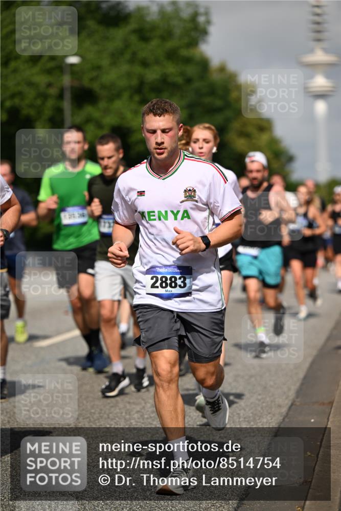 29.06.2025 - hella hamburg halbmarathon Dr. Thomas Lammeyer http://msf.ph/oto/8514754 29.06.2025 10:02:34 Kennedybrücke 1034, 1285, 1410, 1727, 1946, 1951, 2029, 2034, 2518, 2656, 2840, 2883, 3091, 3097, 3334, 3819, 3859, 3952, 4152, 4167, 5077, 5084, 5259, 5305, 5721, 6294, 6433, 6592, 6629, 6657, 6754, 6759, 6877, 7082, 7369, 7716, 7732, 7856, 8393, 8825, 9727, 9770, 10084, 10724, 11212, 11214 meine-sportfotos.de