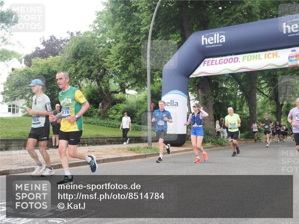 29.06.2025 - hella hamburg halbmarathon KatJ http://msf.ph/oto/8514784 29.06.2025 10:46:22 Zwischen KM18-KM19 4986, 7031, 7223, 7824, 8030, 8509 meine-sportfotos.de