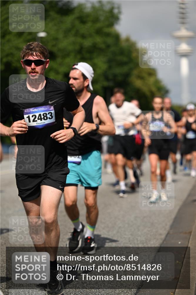 29.06.2025 - hella hamburg halbmarathon Dr. Thomas Lammeyer http://msf.ph/oto/8514826 29.06.2025 10:02:36 Kennedybrücke 1034, 1285, 1410, 1727, 1946, 1951, 2034, 2518, 2656, 2840, 2883, 3091, 3097, 3334, 3819, 3859, 3952, 4152, 4167, 5077, 5084, 5259, 5721, 6294, 6433, 6592, 6629, 6657, 6754, 6759, 6877, 7082, 7232, 7369, 7716, 7732, 7856, 8068, 8393, 8639, 8825, 9727, 9770, 10084, 10724, 11212 meine-sportfotos.de