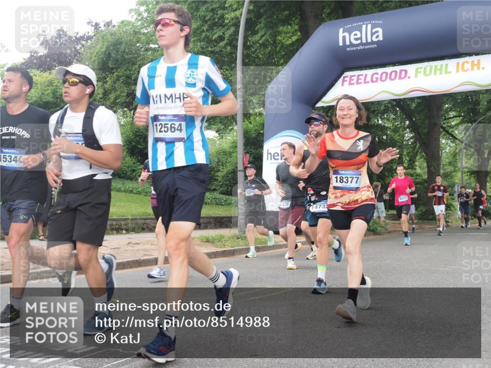 29.06.2025 - hella hamburg halbmarathon KatJ http://msf.ph/oto/8514988 29.06.2025 10:46:31 Zwischen KM18-KM19 4238, 6033, 6438, 6470, 8326 meine-sportfotos.de