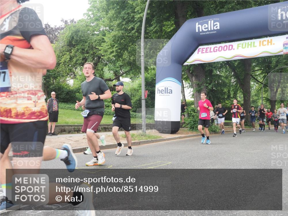 29.06.2025 - hella hamburg halbmarathon KatJ http://msf.ph/oto/8514999 29.06.2025 10:46:33 Zwischen KM18-KM19 4238, 6033, 6438, 6470, 8326 meine-sportfotos.de