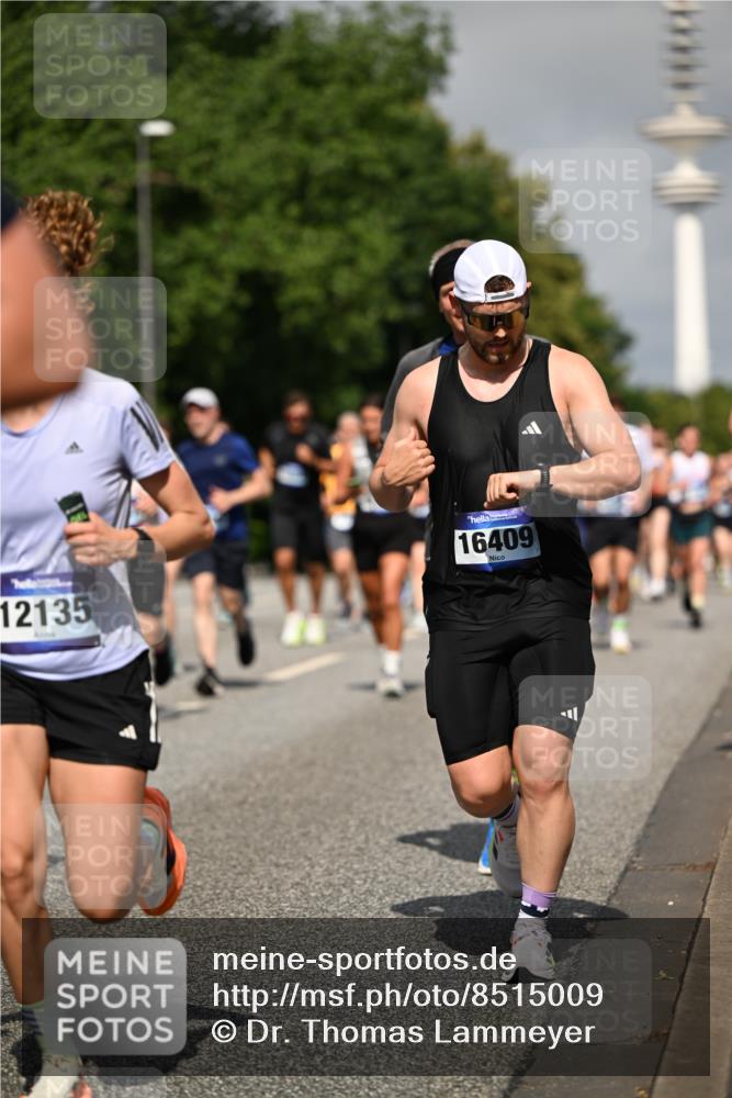 29.06.2025 - hella hamburg halbmarathon Dr. Thomas Lammeyer http://msf.ph/oto/8515009 29.06.2025 10:02:41 Kennedybrücke 1190, 1285, 1410, 1485, 1727, 1946, 1951, 2034, 2518, 2656, 2840, 2883, 2907, 3037, 3091, 3097, 3334, 3715, 3859, 3952, 4152, 4167, 5077, 5084, 5721, 6294, 6433, 6592, 6629, 6657, 6759, 6877, 7082, 7232, 7369, 7716, 7732, 8068, 8322, 8393, 8639, 8721, 9727, 9770, 10724, 11212 meine-sportfotos.de
