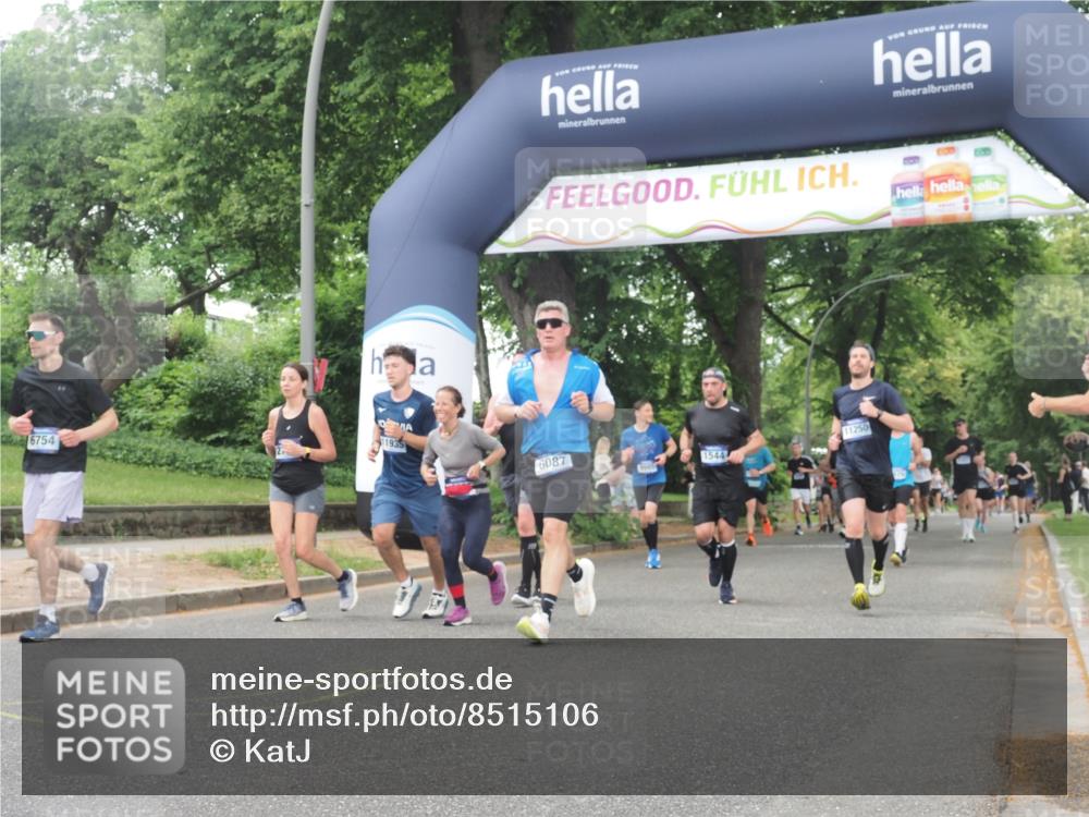 29.06.2025 - hella hamburg halbmarathon KatJ http://msf.ph/oto/8515106 29.06.2025 10:46:37 Zwischen KM18-KM19 1019, 1544, 2730, 4238, 6033, 6087, 6438, 6754, 8326 meine-sportfotos.de