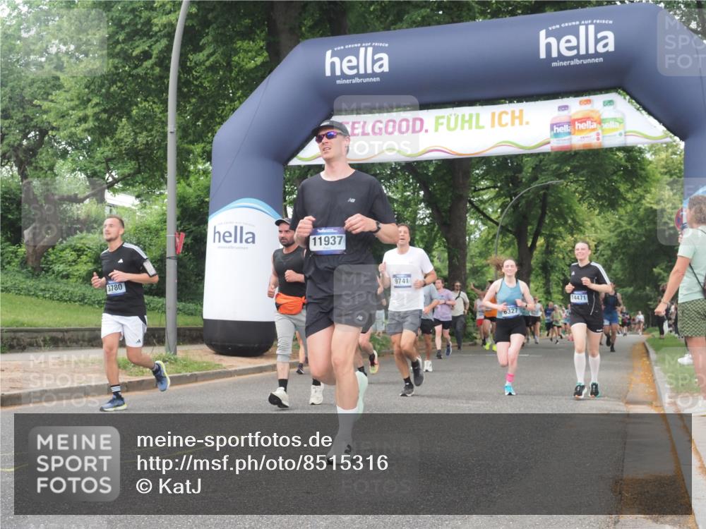 29.06.2025 - hella hamburg halbmarathon KatJ http://msf.ph/oto/8515316 29.06.2025 10:46:44 Zwischen KM18-KM19 1019, 1544, 2426, 3780, 6327 meine-sportfotos.de