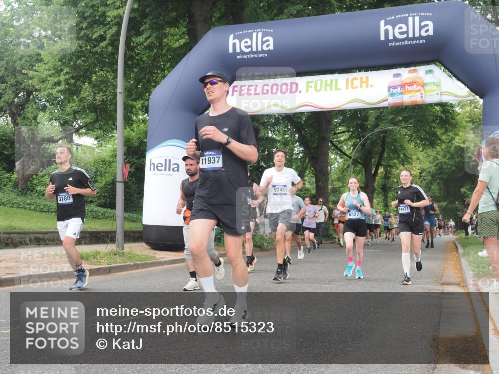 29.06.2025 - hella hamburg halbmarathon KatJ http://msf.ph/oto/8515323 29.06.2025 10:46:44 Zwischen KM18-KM19 1019, 1544, 2426, 3780, 6327 meine-sportfotos.de