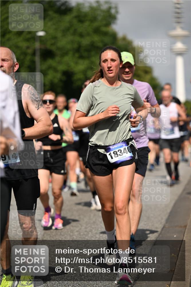 29.06.2025 - hella hamburg halbmarathon Dr. Thomas Lammeyer http://msf.ph/oto/8515581 29.06.2025 10:02:57 Kennedybrücke 1190, 1410, 1485, 1715, 1719, 1946, 1951, 1972, 2741, 2840, 2907, 2911, 3037, 3091, 3097, 3715, 4839, 5084, 5391, 5492, 6294, 6390, 6399, 6585, 6629, 7082, 7129, 7130, 7232, 7716, 7864, 8068, 8154, 8322, 8639, 8721, 8772, 8798, 9655, 9727, 9884, 10266, 10488, 11068, 11212 meine-sportfotos.de