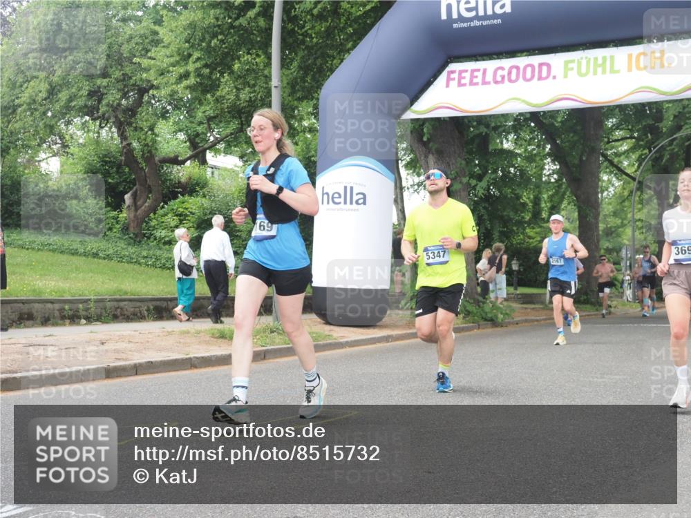 29.06.2025 - hella hamburg halbmarathon KatJ http://msf.ph/oto/8515732 29.06.2025 10:47:02 Zwischen KM18-KM19 1681, 2167, 2363, 3169, 3698, 4013, 5347, 6757 meine-sportfotos.de