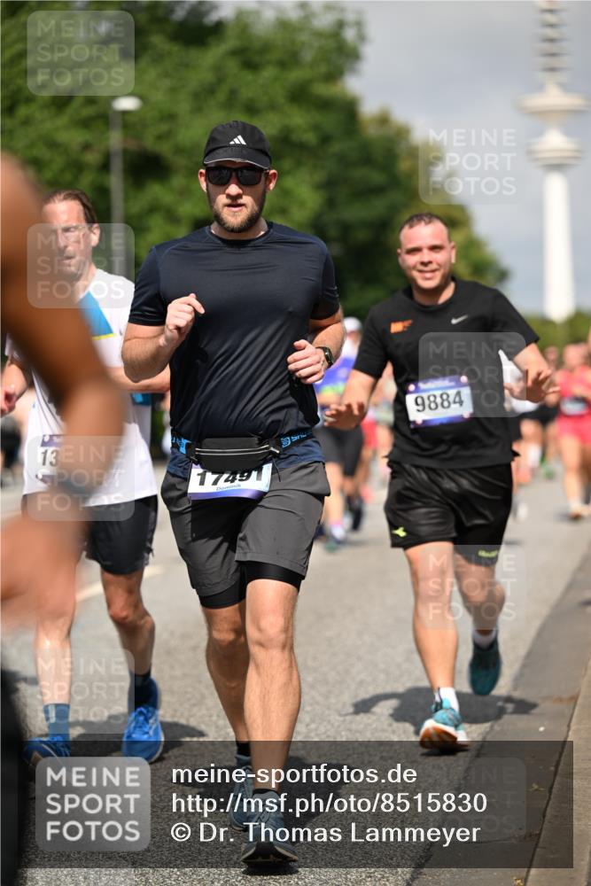 29.06.2025 - hella hamburg halbmarathon Dr. Thomas Lammeyer http://msf.ph/oto/8515830 29.06.2025 10:03:05 Kennedybrücke 1190, 1366, 1485, 1506, 1715, 1719, 1972, 2630, 2741, 2907, 2911, 3037, 3715, 4467, 4839, 5391, 5492, 5866, 6390, 6399, 6416, 6585, 7129, 7130, 7232, 7395, 7864, 8068, 8154, 8322, 8639, 8721, 8772, 8798, 9655, 9884, 9922, 10266, 10488, 11041, 11068 meine-sportfotos.de