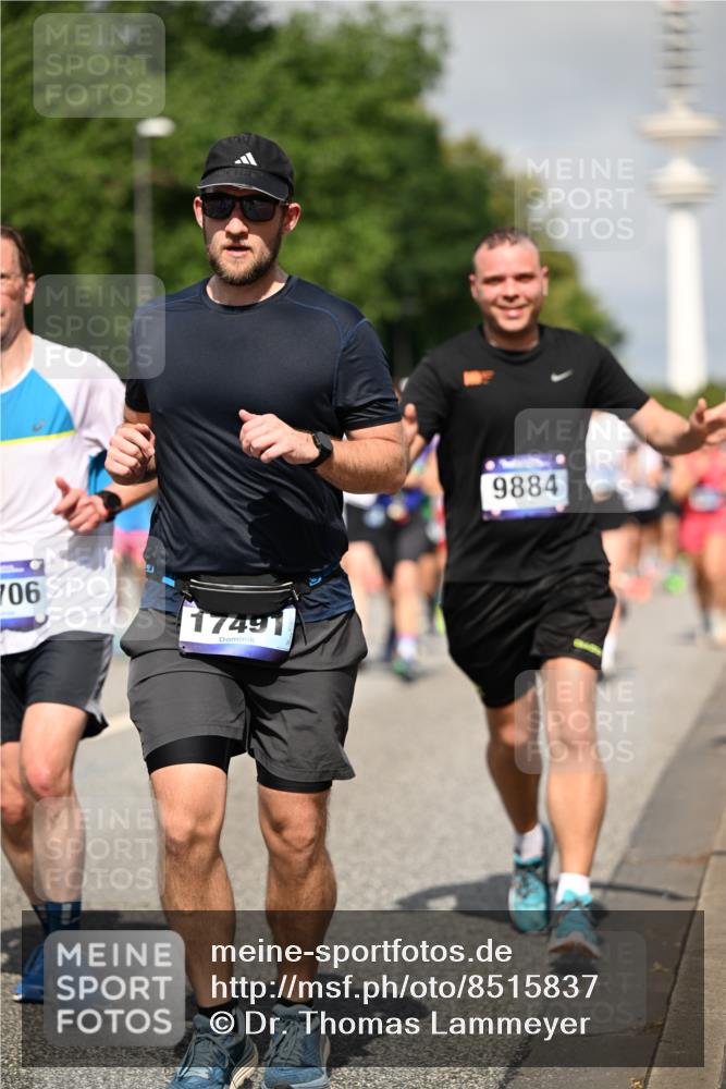 29.06.2025 - hella hamburg halbmarathon Dr. Thomas Lammeyer http://msf.ph/oto/8515837 29.06.2025 10:03:06 Kennedybrücke 1190, 1366, 1485, 1506, 1715, 1719, 1972, 2630, 2741, 2907, 2911, 3037, 3715, 4467, 4839, 5391, 5492, 5866, 6390, 6399, 6416, 6585, 7129, 7130, 7232, 7395, 7833, 7864, 8068, 8154, 8322, 8639, 8721, 8772, 8798, 9655, 9884, 9922, 10266, 10488, 11041, 11068 meine-sportfotos.de