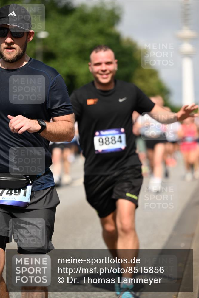 29.06.2025 - hella hamburg halbmarathon Dr. Thomas Lammeyer http://msf.ph/oto/8515856 29.06.2025 10:03:06 Kennedybrücke 1190, 1366, 1485, 1506, 1715, 1719, 1972, 2630, 2741, 2907, 2911, 3037, 3715, 4467, 4839, 5391, 5492, 5866, 6390, 6399, 6416, 6585, 7129, 7130, 7232, 7395, 7833, 7864, 8068, 8154, 8322, 8639, 8721, 8772, 8798, 9655, 9884, 9922, 10266, 10488, 11041, 11068 meine-sportfotos.de
