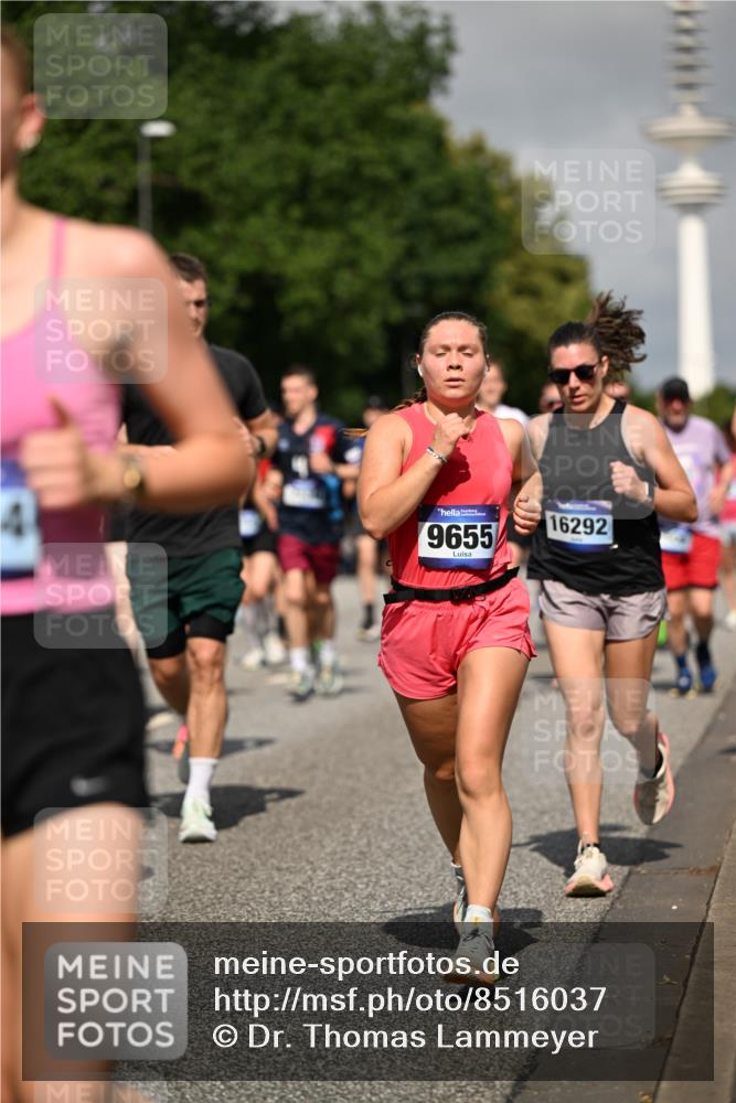 29.06.2025 - hella hamburg halbmarathon Dr. Thomas Lammeyer http://msf.ph/oto/8516037 29.06.2025 10:03:12 Kennedybrücke 1366, 1506, 1715, 1719, 1972, 2630, 2741, 2911, 4120, 4467, 4839, 5391, 5457, 5458, 5465, 5492, 5866, 6390, 6399, 6416, 6585, 7129, 7130, 7395, 7833, 7864, 8154, 8509, 8542, 8652, 8772, 8798, 9142, 9655, 9884, 9903, 9922, 10266, 10488, 10519, 11041, 11068 meine-sportfotos.de