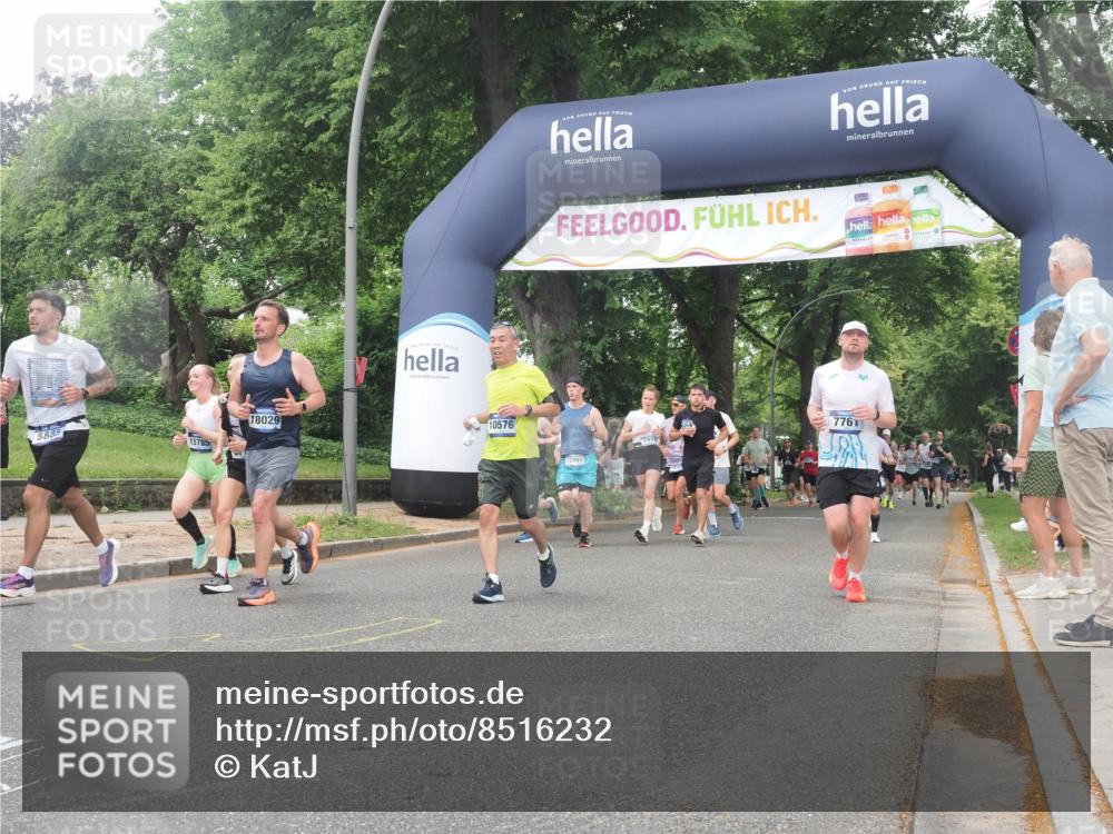 29.06.2025 - hella hamburg halbmarathon KatJ http://msf.ph/oto/8516232 29.06.2025 10:47:19 Zwischen KM18-KM19 2978, 5775, 5885, 6309, 7761, 8003, 8290 meine-sportfotos.de