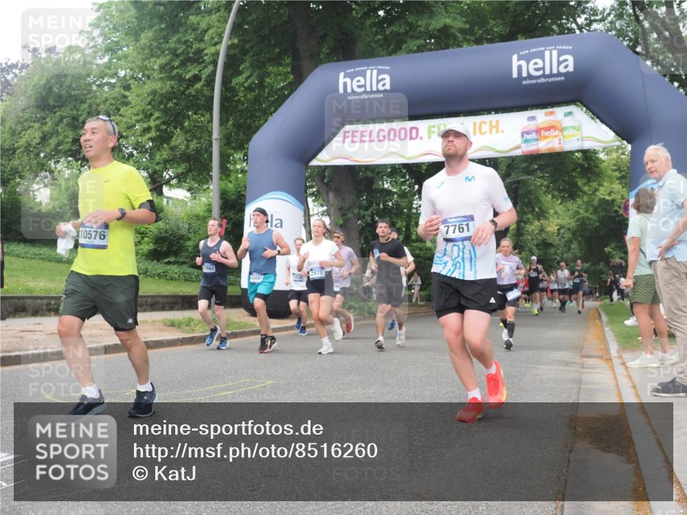 29.06.2025 - hella hamburg halbmarathon KatJ http://msf.ph/oto/8516260 29.06.2025 10:47:20 Zwischen KM18-KM19 2978, 5775, 5885, 6309, 7761, 8003, 8290 meine-sportfotos.de