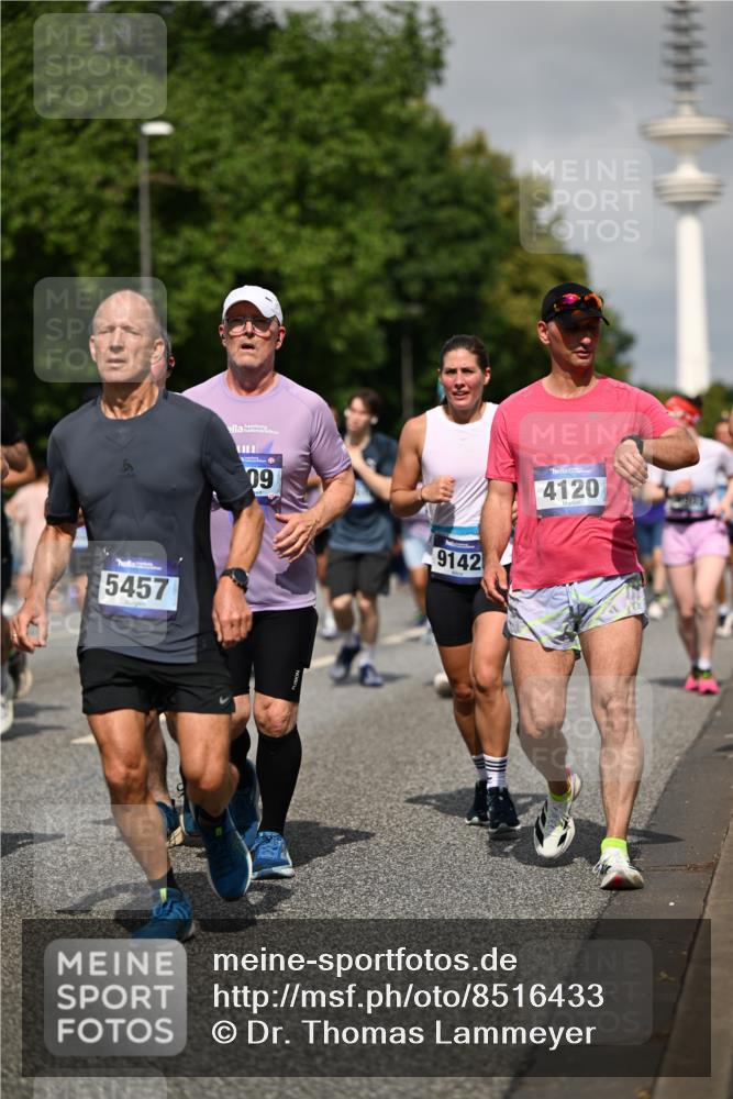 29.06.2025 - hella hamburg halbmarathon Dr. Thomas Lammeyer http://msf.ph/oto/8516433 29.06.2025 10:03:24 Kennedybrücke 1319, 1366, 1506, 1595, 1715, 1719, 1914, 2282, 2364, 2391, 2432, 2630, 2911, 3668, 4120, 4426, 4467, 4837, 5277, 5299, 5457, 5458, 5465, 5866, 6416, 7033, 7037, 7129, 7130, 7395, 7547, 7833, 8509, 8542, 8652, 8929, 9142, 9488, 9903, 9907, 9922, 9984, 10020, 10518, 10519, 11039, 11041 meine-sportfotos.de